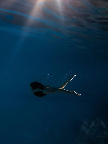 Underwater Shoot Beautiful Sportive Girl Bodysuit Swimming Water Sunbeams Fantasy — Stock Photo, Image