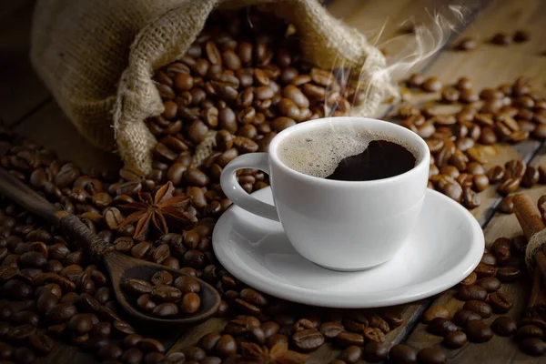 Kávé Egy Csésze Háttér Kávébab Egy Régi Háttér — Stock Fotó