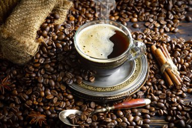 Kahve çekirdekli espresso kahve..