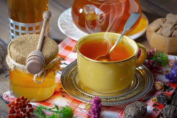 Hot Sweet Tea Cup Old Background — Stock Photo, Image