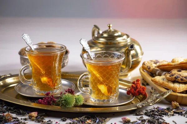 Горячий Сладкий Чай Чашке Старом Фоне — стоковое фото