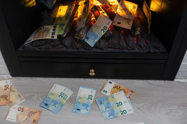 Argent Brûle Billets Euros Flammes — Photo