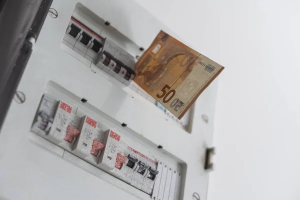 Elektrik Kalkanı Euro Banknotları Avrupa Enerji Krizi — Stok fotoğraf