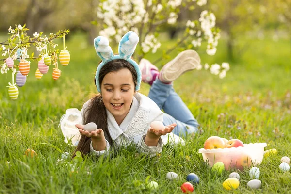 Little Girl Wearing Bunny Ears Colorful Easter Eggs Outdoors Spring — Stock Photo, Image