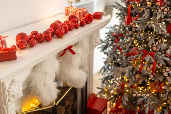 Presentes Presentes Sob Árvore Natal Conceito Férias Inverno — Fotografia de Stock