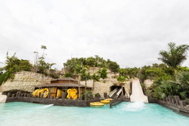 TENERİFE ADASI, İSPAN - 9 Ocak 2020 Tenerife, İspanya 'da Siam Park. Siam Park, Avrupa 'da su çekimleri yapılan Su Krallığı tema parkı..