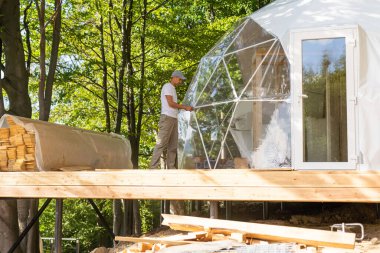 installation of domed on the ground, consisting of steel profiles and plastic.