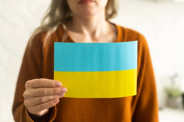 Bandeira Ucraniana Mãos Liberdade — Fotografia de Stock