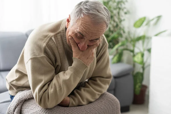 Frustrated Unhappy Middle Aged Mature Man Sitting Sofa Feeling Depressed — Stock Photo, Image