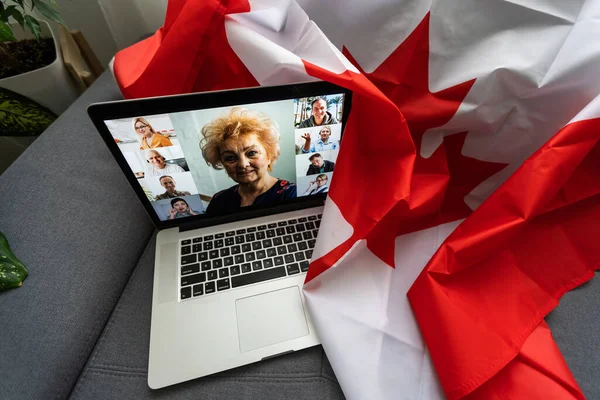 加拿大国旗业务通信连接概念 — 图库照片