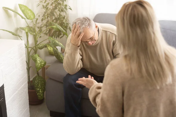 Psychology Depression People Elderly Adult Man Men Consulting Psychologist Psychiatrist — Stockfoto