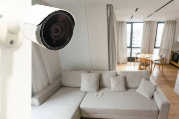 Modern Cctv Kamerası Apartmanın Girişine Yerleştirildi — Stok fotoğraf