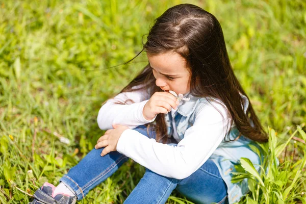 Beautiful Sad Little Girl Crying Summer Background — Stock Photo, Image