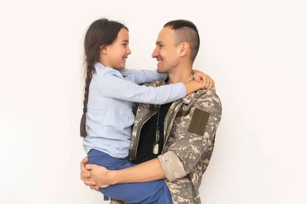 Pretty Little Girl Hugging Her Military Father — Stock Fotó