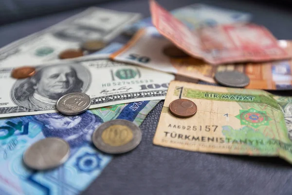 Фон Разных Банкнот Монет Долларов Евро Рублей Другой Валюты Концепция — стоковое фото