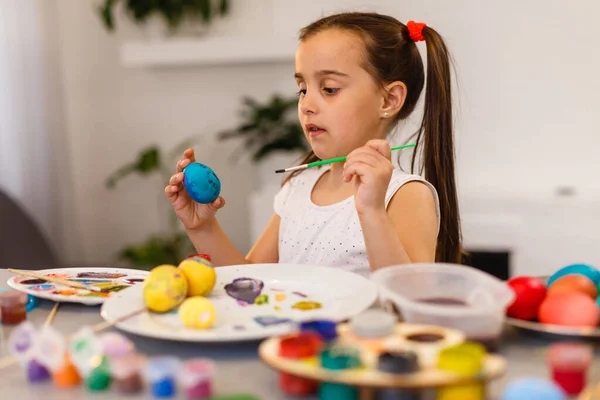 Cute Little Girl Paints Eggs Brush Easter Concept — Stock Photo, Image
