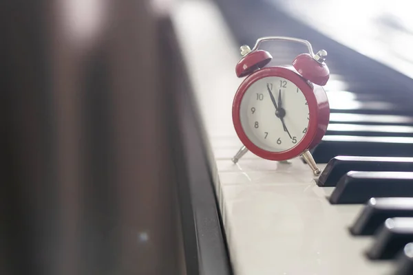 Alarm Clock Piano Background Music Lesson — Stockfoto