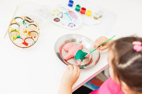 Little Girl Painting Table — Stock Photo, Image