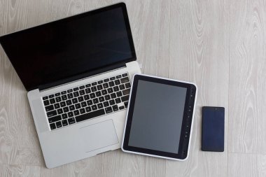 Bilgisayarı dijital tablet ve akıllı telefonla aç