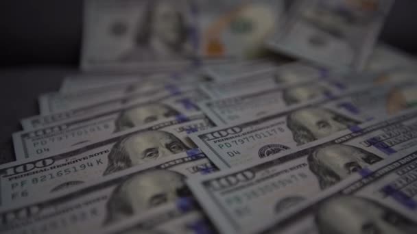 100ドルのアメリカの紙幣ヴィンテージマネー現金 上からの眺め — ストック動画