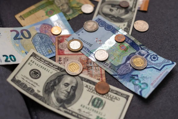 Долларов Евро Фон Текстура — стоковое фото