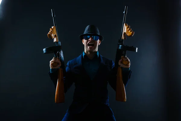 Businessman Sunglasses Machine Gun — Stok fotoğraf
