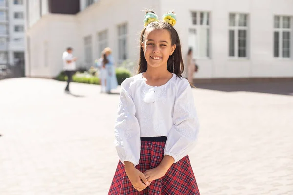 Little Ukrainian Schoolgirl Looking Camera School — Fotografia de Stock