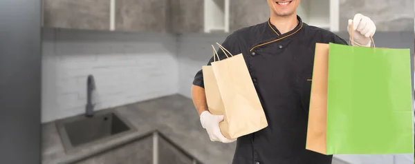 Diverse Paper Containers Takeaway Food Delivery Man Carrying Pizza — Stock Photo, Image