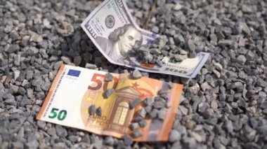 İş, dolar, kayıp para, banknot.