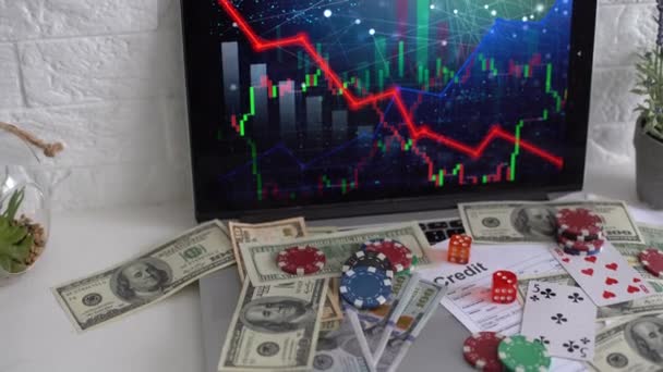 Laptop Falling Graph Casino Chips — Stock Video