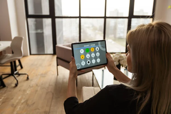 Female Hands Holding Digital Tablet Smart Home App — Stock fotografie