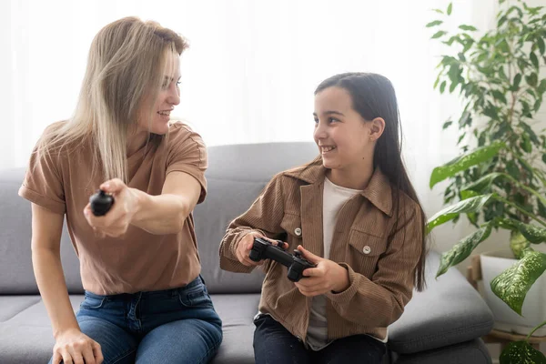 Good Relationship Cute Little Girl Young Mother Using Joystick Playing — Stockfoto