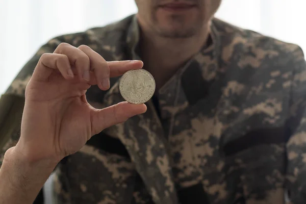Bitcoin Soldat Uniforme Militaire — Photo