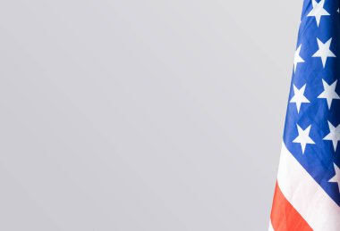 Sade arkaplanda Amerikan bayrağına yakın çekim.