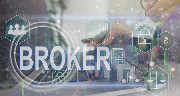 Online Broker Schaltfläche Auf Virtuellem Bildschirm — Stockfoto