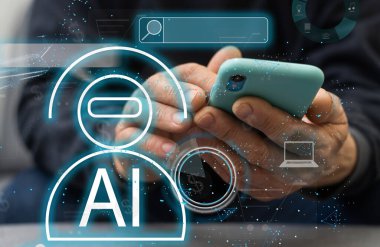 Yapay zeka, yapay zeka, yapay zeka, yapay zeka sohbet robotu, dijital sohbet robotu, robot uygulaması ve konuşmalarla Laptop veya Smartphone kullanan bir adam..