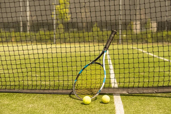 Тенісна Ракетка Тенісним Ячем Тенісному Корті — стокове фото