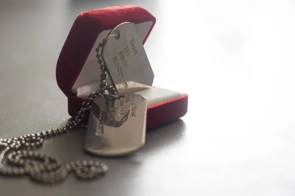 Military Token Wedding Ring Box — Fotografia de Stock