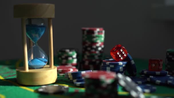 Casino Poker Chips Groene Tafel Hoge Kwaliteit Foto — Stockvideo