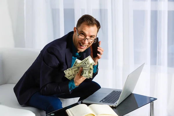 Businessman Counting Hundred Dollar Bills Money Trade Concept — Foto de Stock