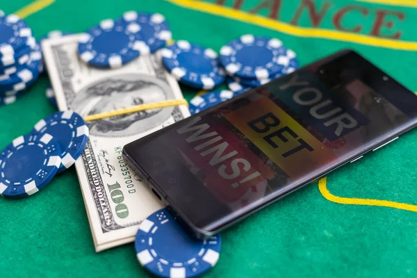 Poker Kartları Royal Floş Nakit Para Dolar Banknotları Kumar Kumarhane — Stok fotoğraf