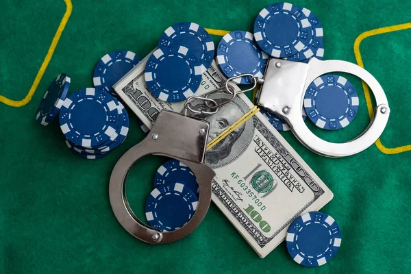 Pokerové Karty Královský Flush Hotovostní Dolarové Bankovky Hazardní Hry Žetony — Stock fotografie
