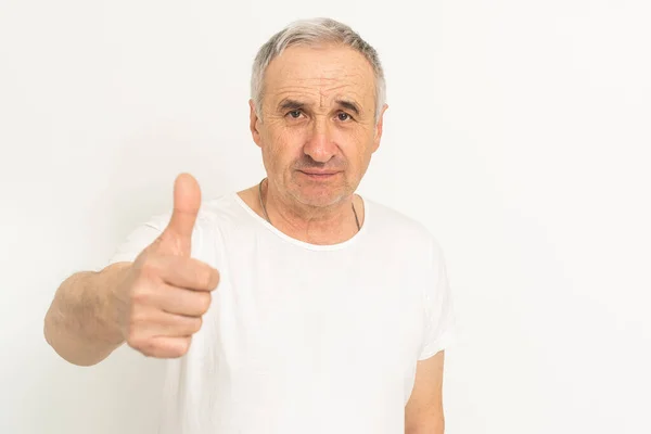 Elderly Caucasian Man White Hair Smiling Gray Background — Stock Photo, Image