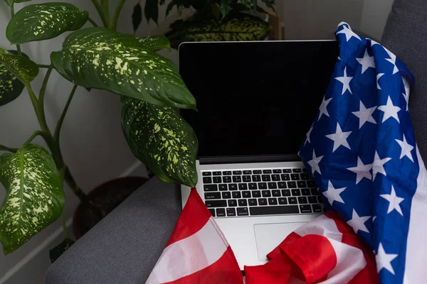 Bandiera Laptop Degli Stati Uniti Sfondo Con Spazio Copia — Foto Stock