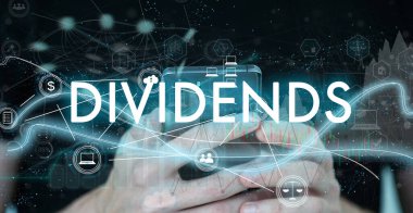 Parlak metinler bir iş adamının elinde bölünür. İş konsepti. İnternet konsepti. Yüksek kalite fotoğraf