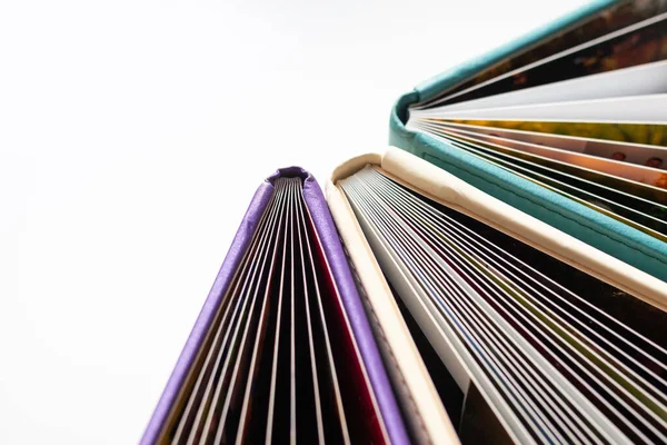 Fundo Livros Antigos Multicoloridos Perto Conceito Livro Como Símbolo Conhecimento — Fotografia de Stock