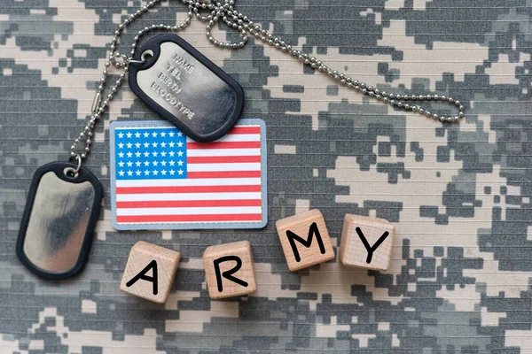 Military Tags Army Patches Camouflage Background Flat Lay High Quality — Stock Photo, Image