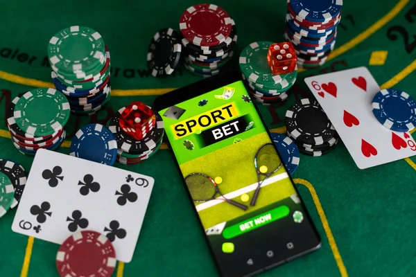 Азартные Игры Онлайн Казино Интернет Ставки Концепции Зеленый Экран Смартфон — стоковое фото