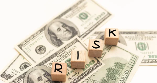 Riziko Nápisu Vedle Amerických Dolarů Koncepce Ukazující Riziko Finančním Trhu — Stock fotografie