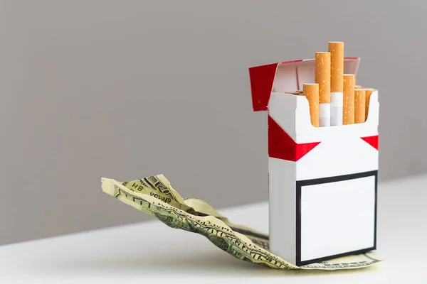 Sigara Paketi Kanser Olmak Için Bağımlılık Yapıcıdır Dünya Sigara Yasak — Stok fotoğraf